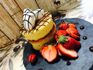 分厚いカフェ風ホットケーキの完成