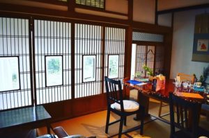 千葉県船橋市古民家カフェ「ゆずカフェ」店内