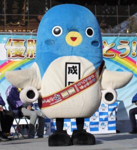 ゆるキャラグランプリ２０１７グランプリに見事輝いた「うなりくん」。ファン感謝祭で成田市民にごあいさつ。