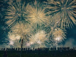 三郷市のみさとサマーフェスティバル花火大会の打ち上げ花火
