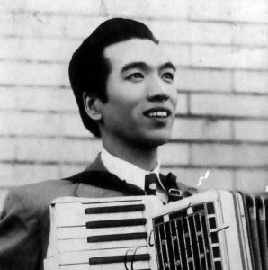 岡晴夫