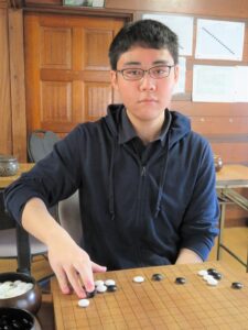【印西市】16歳の囲碁プロ棋士 日野勝太さん