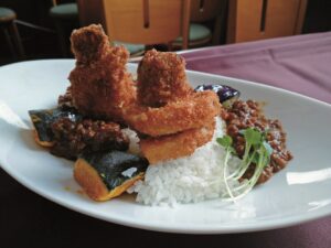 【埼玉県春日部市】地下神殿カレーをどうぞ！23種のおもてなし特別メニュー
