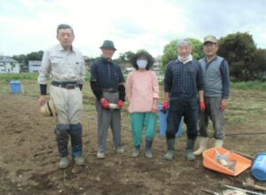 「大柏川かはづ会」のメンバー