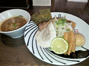 つけ麺の専門店！「麺屋一路」のこだわり麺と魚介豚骨スープに感動