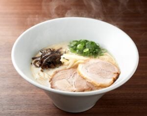 【千葉市】一風堂の定番ラーメン「白丸元味」と千葉店限定の「千葉BLACK」がおすすめ