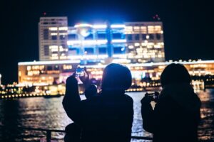360度見渡せるルーフデッキから記念撮影