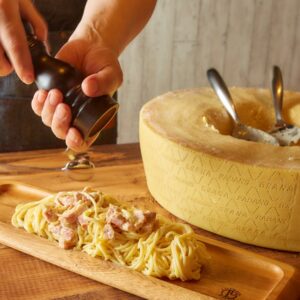 【本町】「Cheese square 船橋店」チーズ×イタリアンのコラボ！　楽しい演出を目でも楽しんで