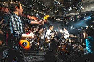 ライブパフォーマンス