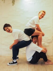 ３人組クリエーター ミュータントウェーブ
