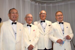 八千代市 男声ボーカル グループ ヘッドライツのメンバー