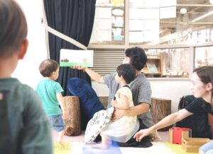 四街道市立図書館「あかちゃんといっしょルーム」