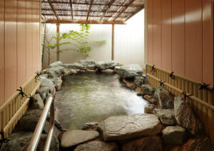 【館山市】23時までの営業時間と家族風呂が好評！「南総城山温泉　里見の湯」